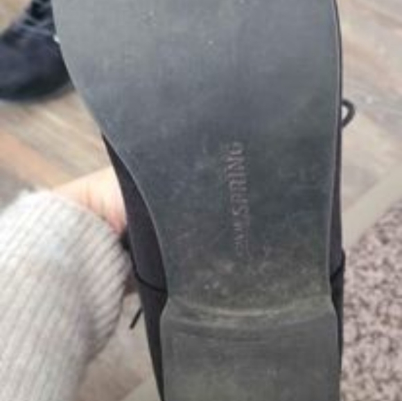 Call it Spring Shoes. Size 6.5. Black Velvet. Great Shape. - Picture 3 of 3